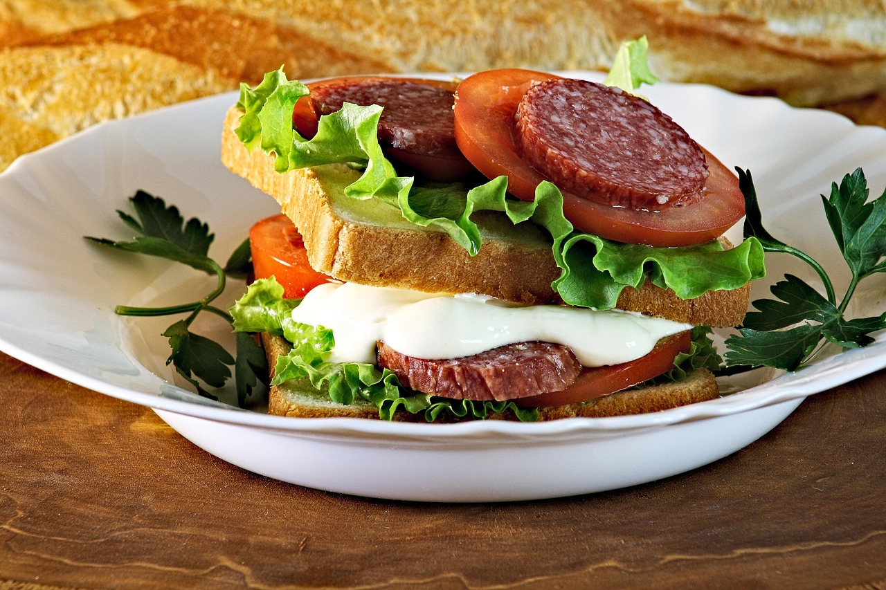 Ideias de lanches rápidos que vão salvar sua fome em minutos
